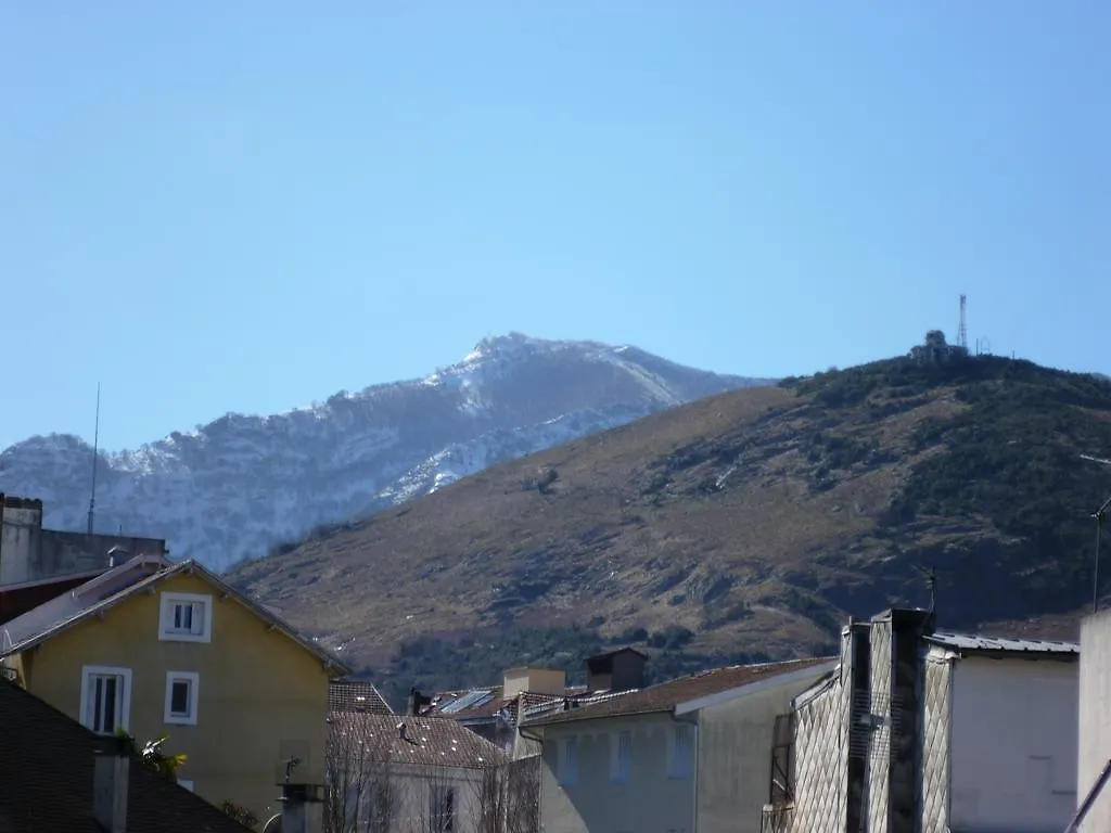 **  Hotel Saint Jean Baptiste Lourdes Francia