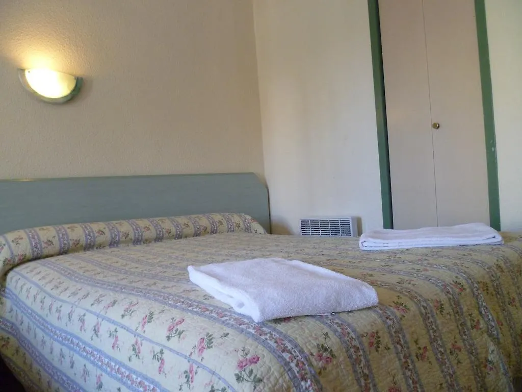 Hotel Saint Jean Baptiste Lourdes