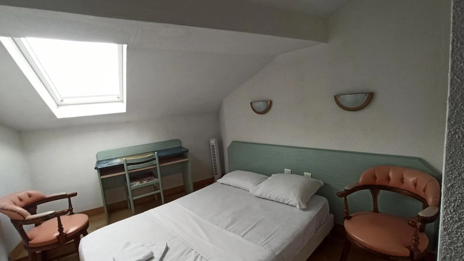 Hotel Saint Jean Baptiste Lourdes 2*,